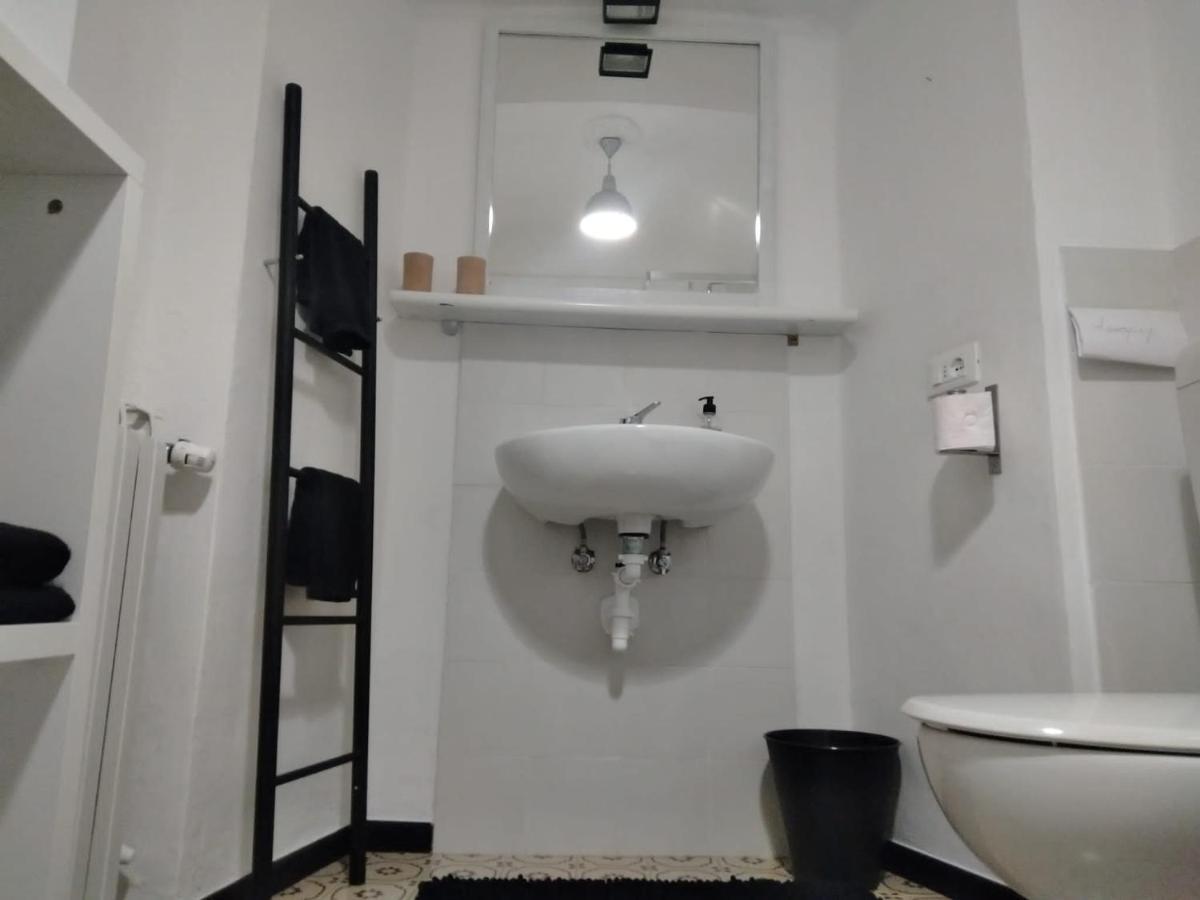 Virginias B&B Savona Exteriör bild
